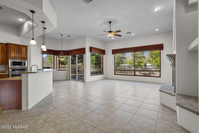 41 Calle Maria Elena, Tubac, AZ 85646