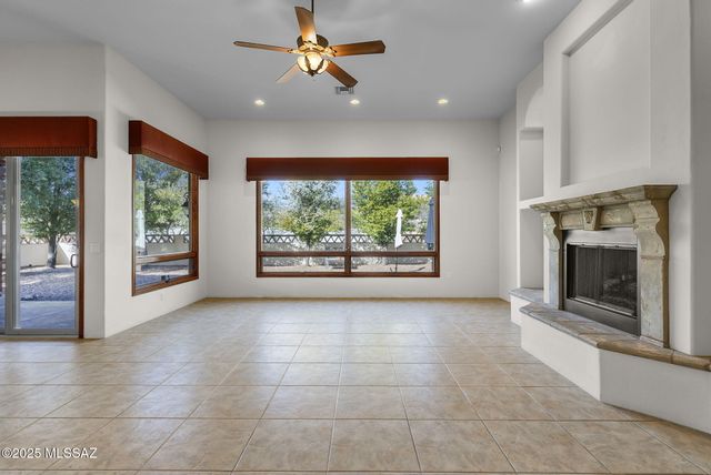 41 Calle Maria Elena, Tubac, AZ 85646