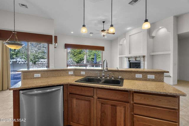 41 Calle Maria Elena, Tubac, AZ 85646