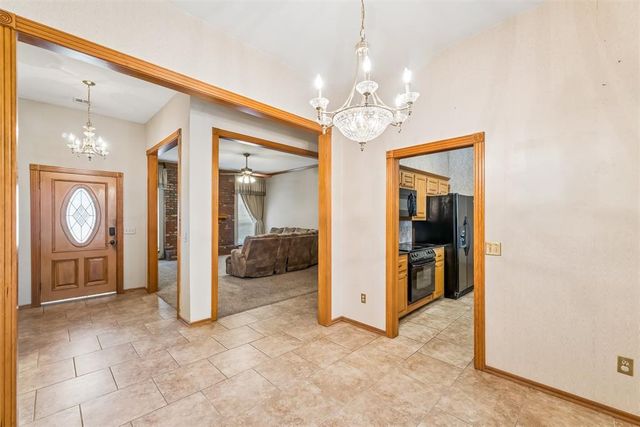 1801 Whispering Trail, Midwest City, OK 73130