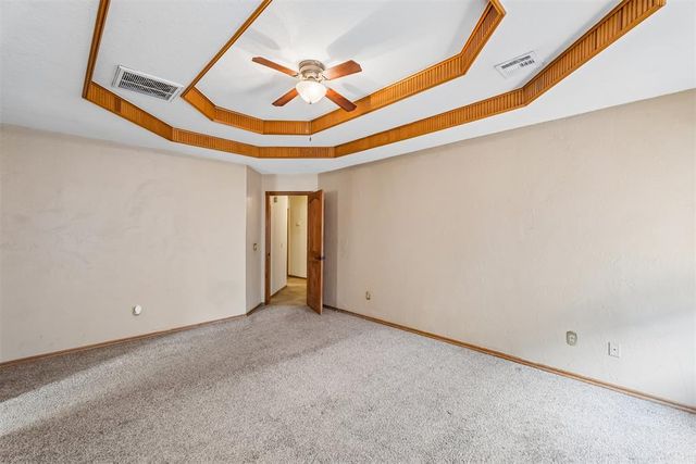 1801 Whispering Trail, Midwest City, OK 73130