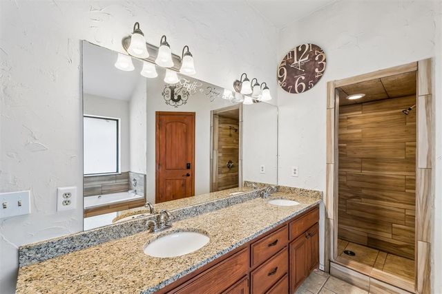 1801 Whispering Trail, Midwest City, OK 73130