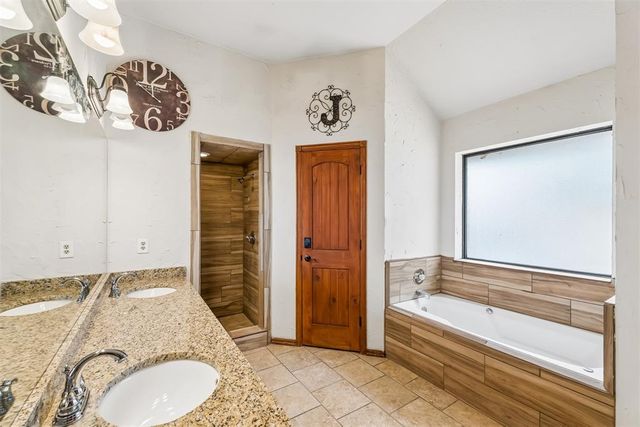 1801 Whispering Trail, Midwest City, OK 73130