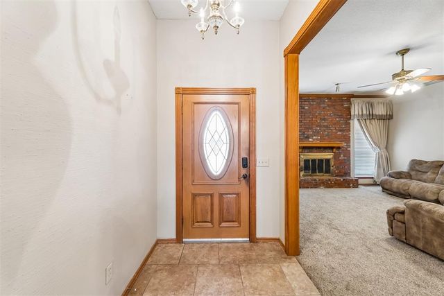 1801 Whispering Trail, Midwest City, OK 73130