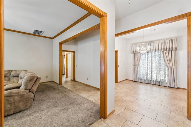 1801 Whispering Trail, Midwest City, OK 73130