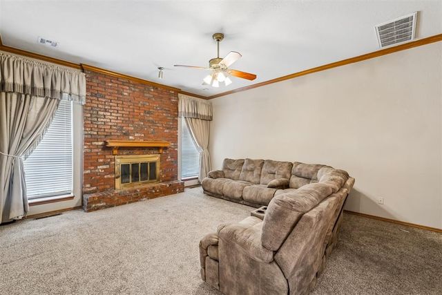 1801 Whispering Trail, Midwest City, OK 73130