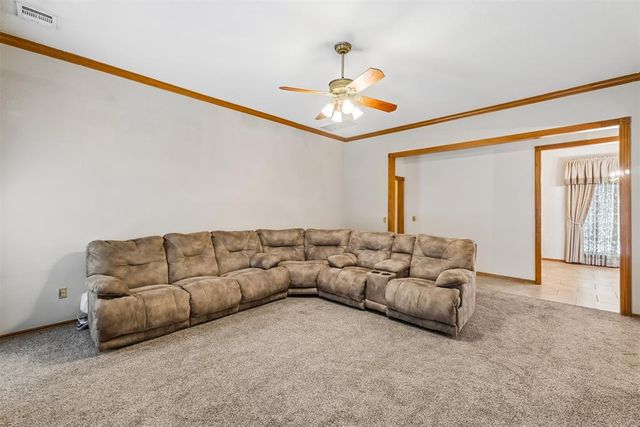 1801 Whispering Trail, Midwest City, OK 73130