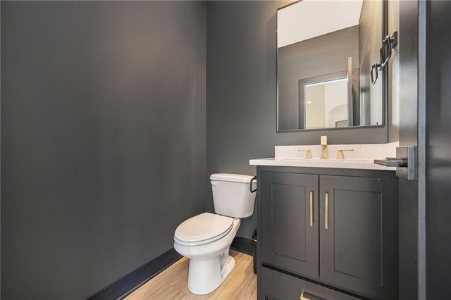 3133 SW Summit View Trail, Lee's Summit, MO 64082