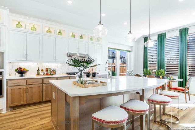 4515 Wendell Way, Schertz, TX 78108