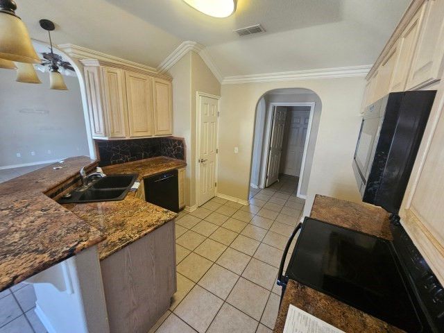 15525 Escapade St, Corpus Christi, TX 78418