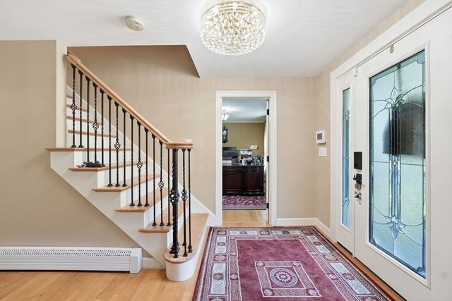45 Constitution Dr, Leominster, MA 01453