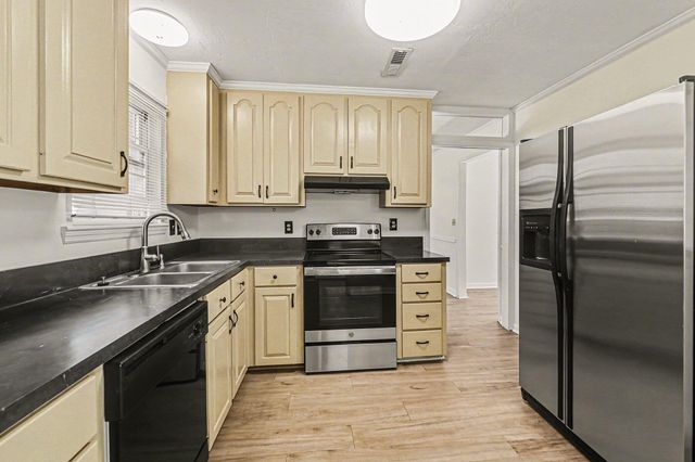 1932 Sunnyvale Avenue, Charleston, SC 29414