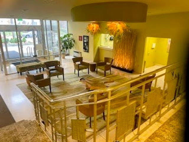 128 N Craig St 911, Oakland, PA 15213