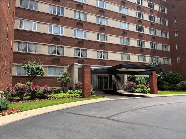 128 N Craig St 911, Oakland, PA 15213