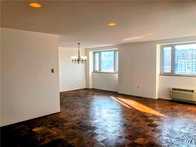 128 N Craig St 911, Oakland, PA 15213