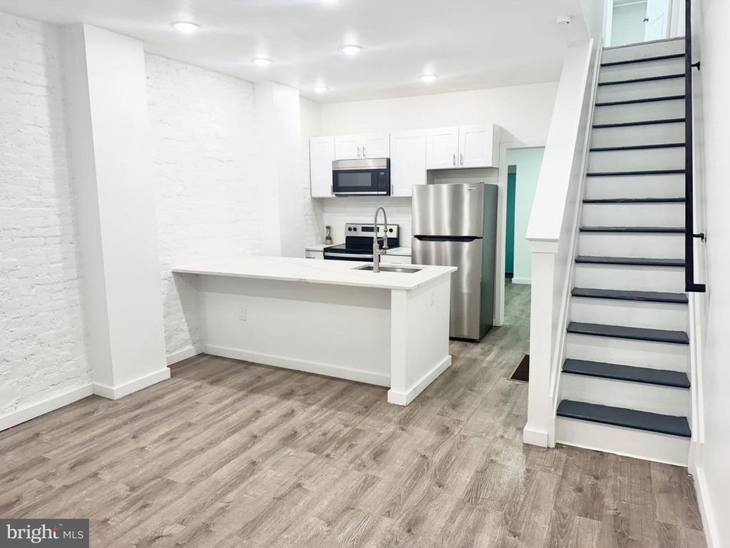 2859 RINGGOLD ST, Philadelphia, PA 19132 — photo 4
