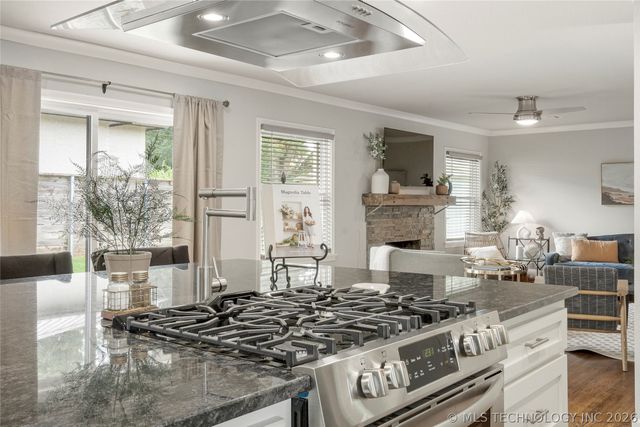 3637 S Lewis Avenue, Tulsa, OK 74105