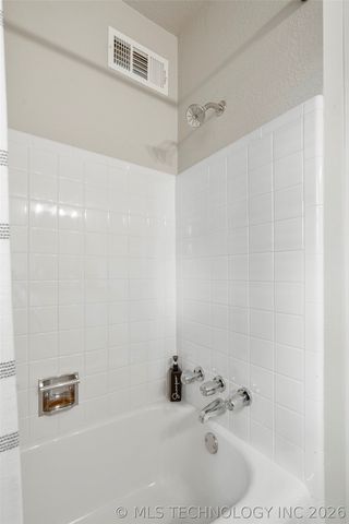 3637 S Lewis Avenue, Tulsa, OK 74105