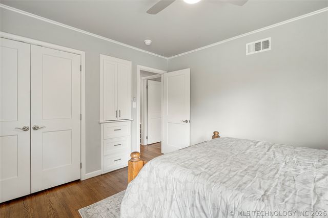 3637 S Lewis Avenue, Tulsa, OK 74105