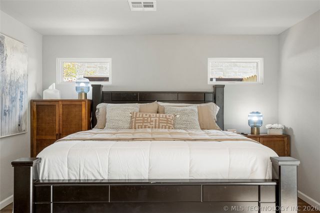 3637 S Lewis Avenue, Tulsa, OK 74105