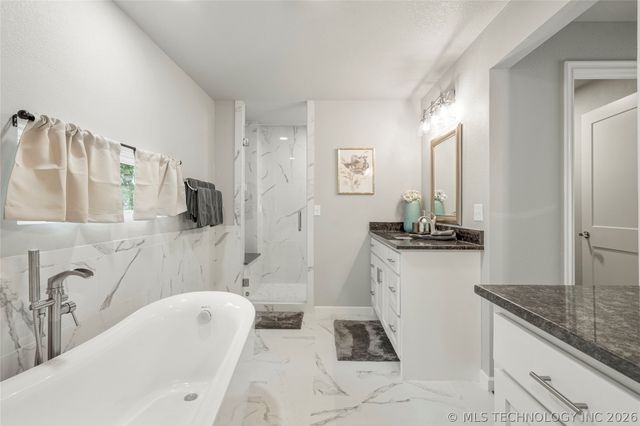 3637 S Lewis Avenue, Tulsa, OK 74105