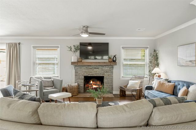 3637 S Lewis Avenue, Tulsa, OK 74105