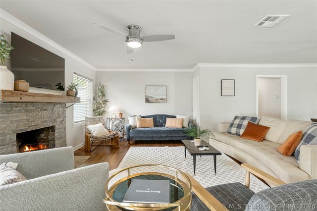 3637 S Lewis Avenue, Tulsa, OK 74105