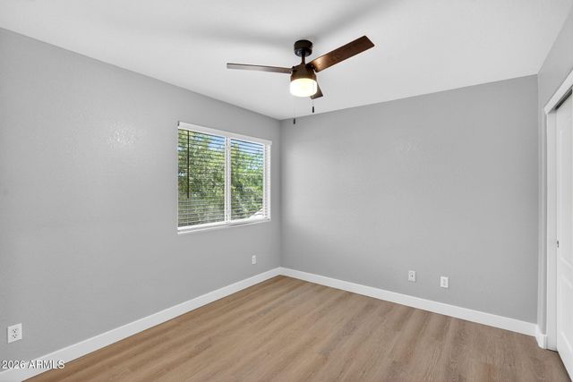 219 W ANGELA Drive, Phoenix, AZ 85023