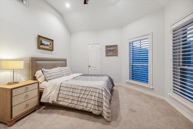 19430 Kessington Lane, Houston, TX 77094