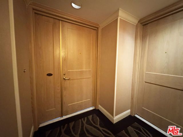 10520 Wilshire Boulevard 801, Los Angeles, CA 90024