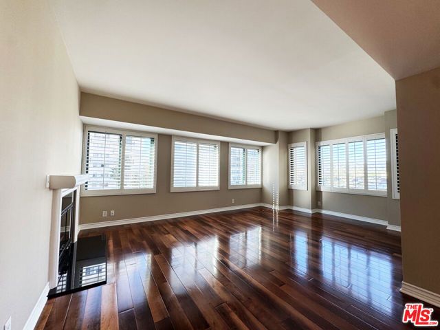 10520 Wilshire Boulevard 801, Los Angeles, CA 90024