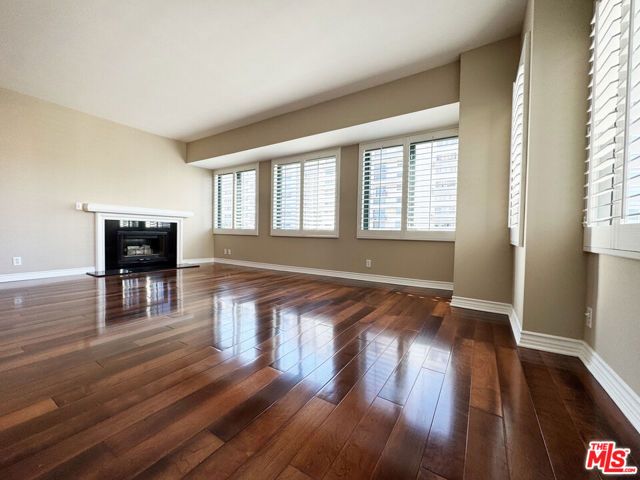 10520 Wilshire Boulevard 801, Los Angeles, CA 90024