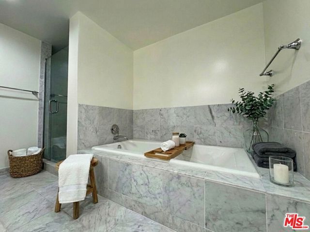 10520 Wilshire Boulevard 801, Los Angeles, CA 90024