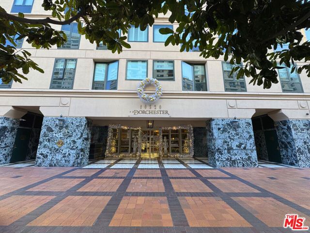 10520 Wilshire Boulevard 801, Los Angeles, CA 90024