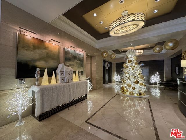 10520 Wilshire Boulevard 801, Los Angeles, CA 90024