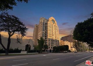 10520 Wilshire Boulevard 801, Los Angeles, CA 90024