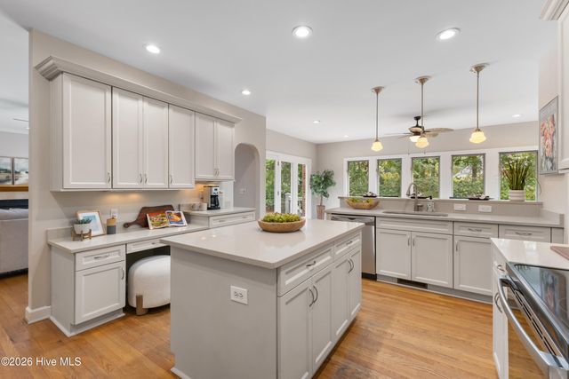 8816 Sawmill Creek Lane, Wilmington, NC 28411