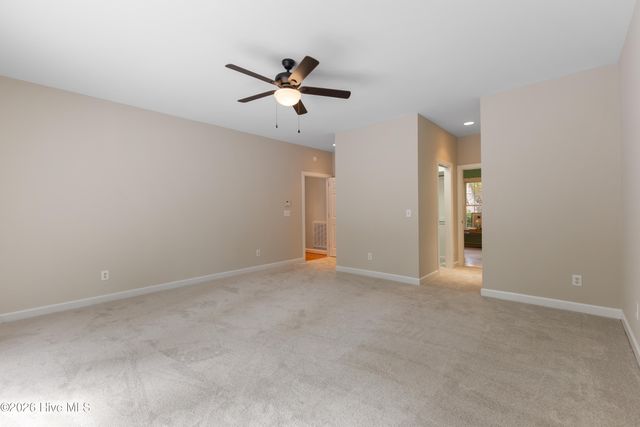 8816 Sawmill Creek Lane, Wilmington, NC 28411