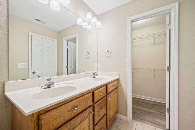 52 Creeks Jewell Drive, Ringgold, GA 30736