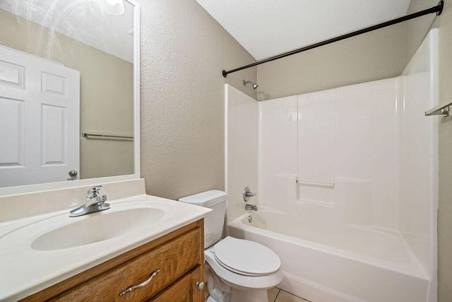 52 Creeks Jewell Drive, Ringgold, GA 30736