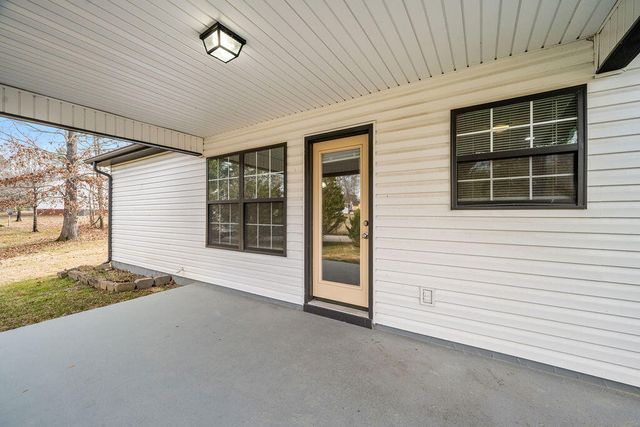 52 Creeks Jewell Drive, Ringgold, GA 30736