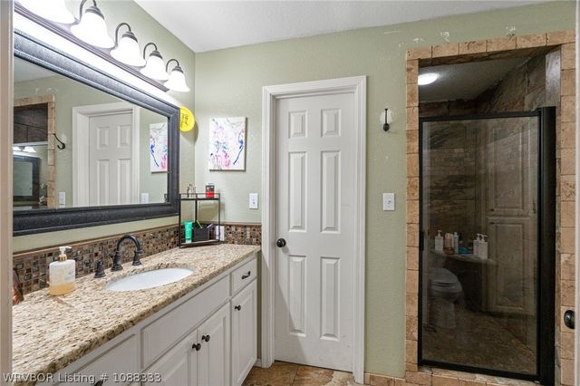 316 Bronzewood Lane, Van Buren, AR 72956