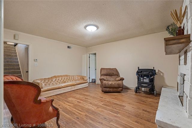 316 Bronzewood Lane, Van Buren, AR 72956