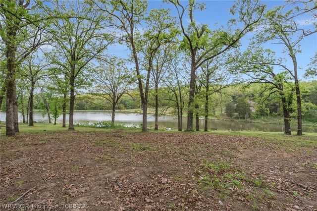 316 Bronzewood Lane, Van Buren, AR 72956
