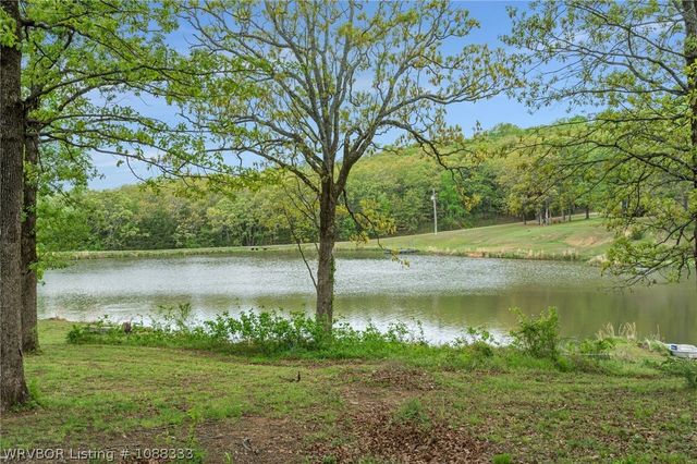 316 Bronzewood Lane, Van Buren, AR 72956