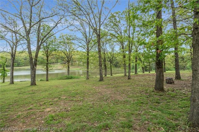 316 Bronzewood Lane, Van Buren, AR 72956