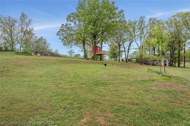 316 Bronzewood Lane, Van Buren, AR 72956