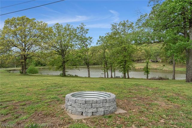 316 Bronzewood Lane, Van Buren, AR 72956