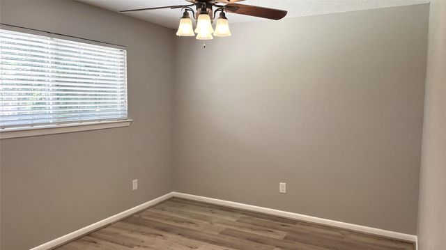 9959 El Chaco Street, Baytown, TX 77521