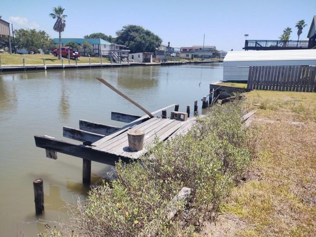 94 Neptune, Sargent, TX 77414